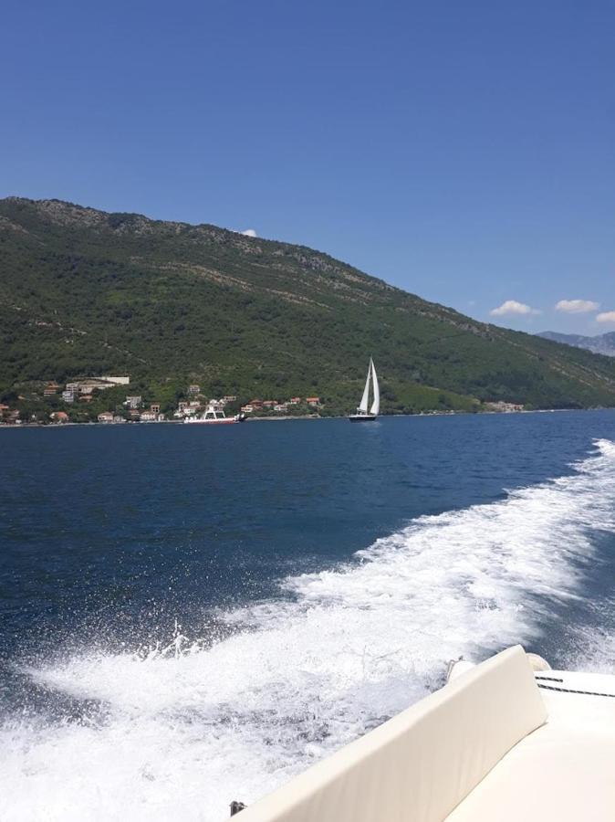 Bigova Glamping Hotel Kotor Exterior foto